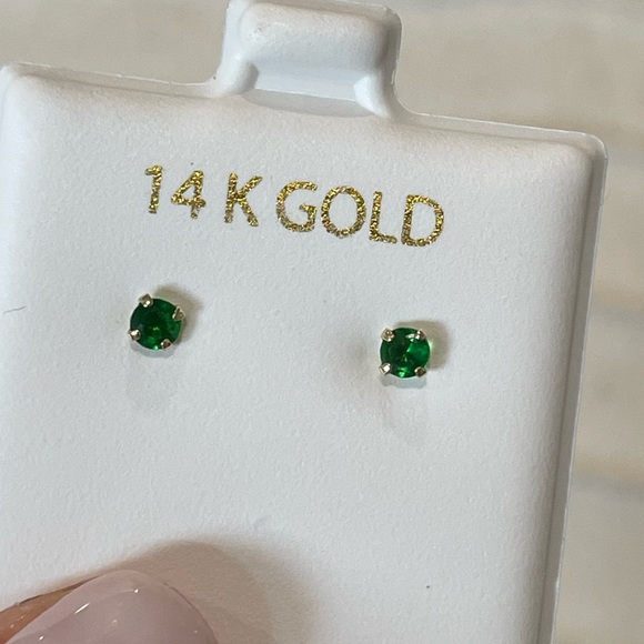 14k Gold Emerald CZ Stud Earrings - Picture 2 of 3